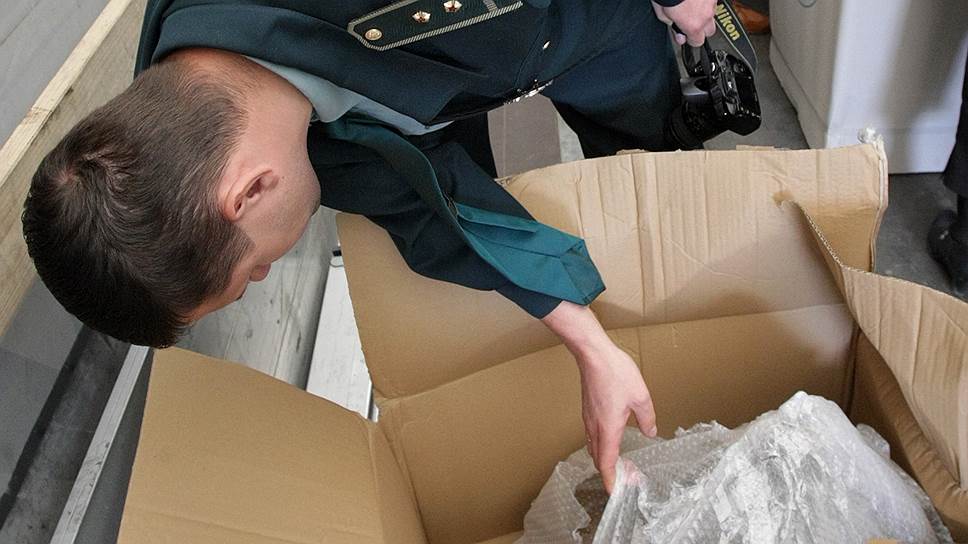 Как изменятся правила ввоза товаров для россиян, путешествующих наземным транспортом