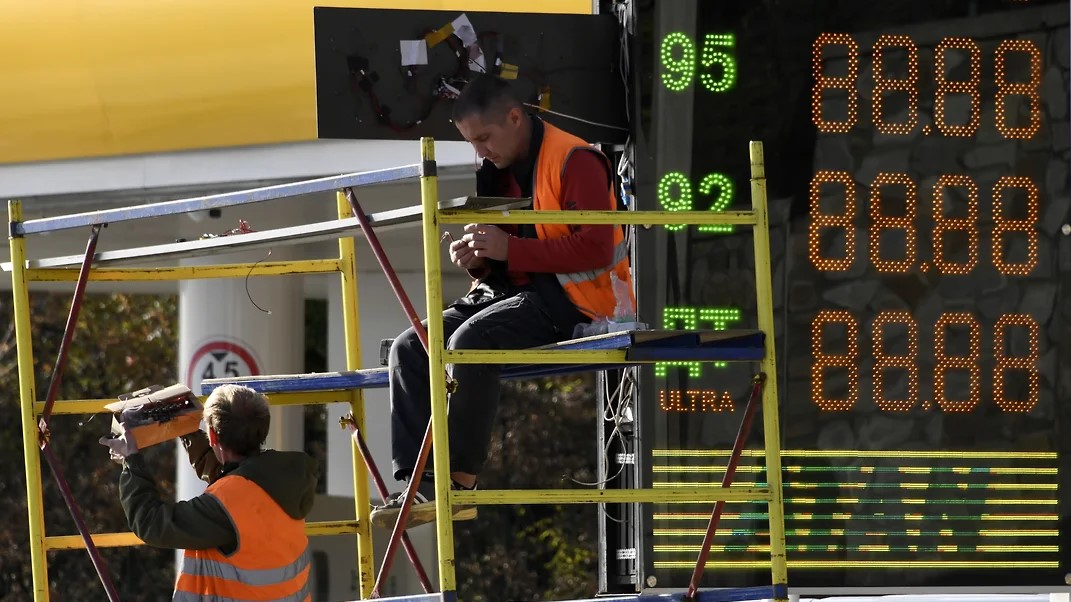 Оптовые цены на АИ-95 бьют все новые рекорды