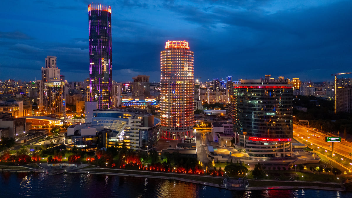 Инвестиции складываются в башню