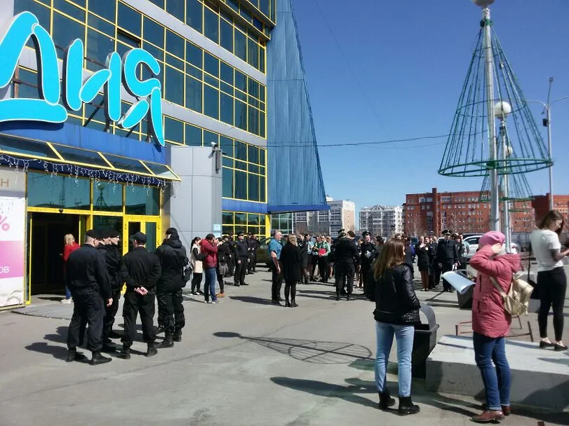 Торговый центр «Лапландия» в Кемерове закрыло следствие на время осмотра после пожара