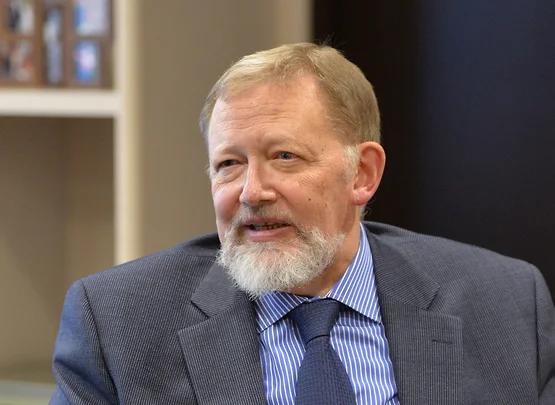 Чем известен Сергей Дубинин