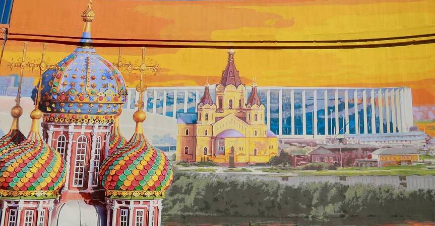 Нижегородские закаты украсили подпорную стенку Канавинского моста