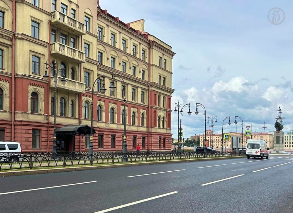 Дорожники завершили обновление проспекта Чернышевского