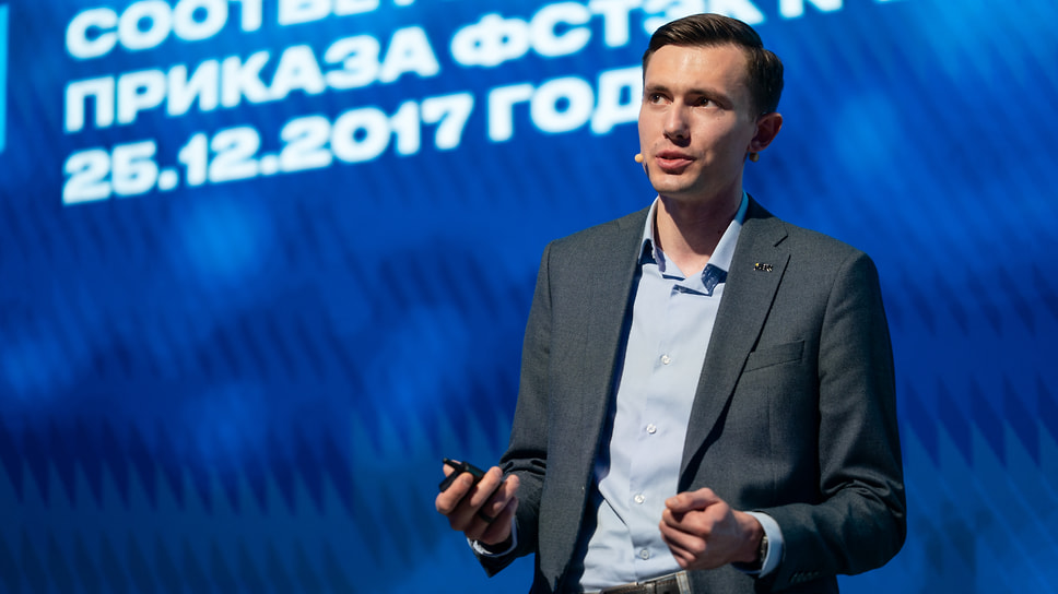 Исполнительный директор IEK Digital Андрей Подлесный о переходе российских предприятий на «Энергию 5.0» и появлении первых «темных фабрик»