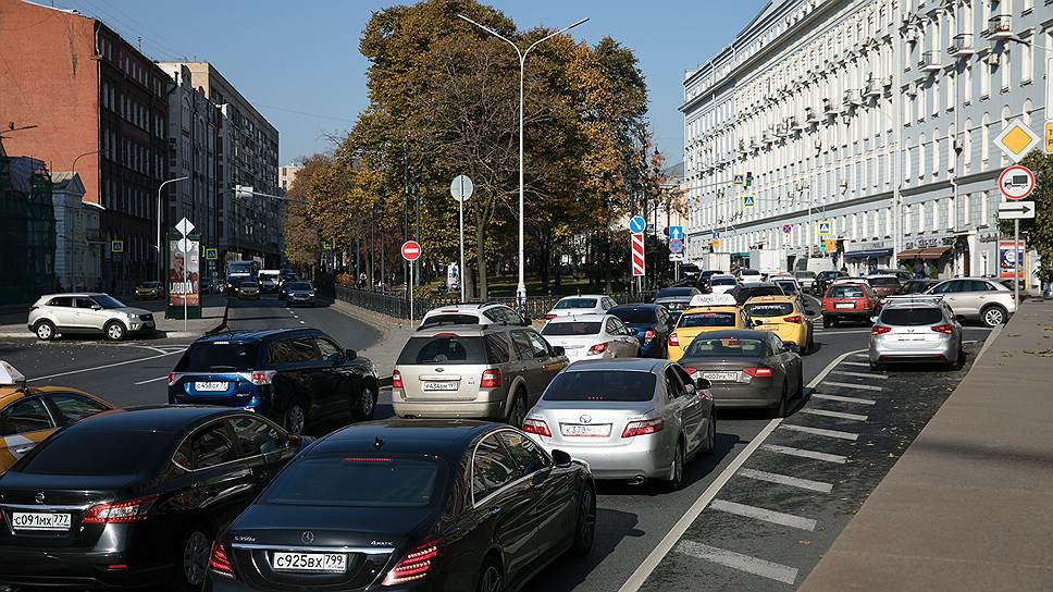 На каких участках дороги движение будет затруднено на майских праздниках