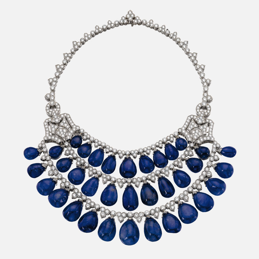 Sotheby’s, колье Bvlgari с сапфирами и бриллиантами, 1970-е годы, эстимейт CHF 300 – 500 тыс. (лот 404 на торгах Magnificent Jewels and Noble Jewels, 13 ноября 2019 года)
