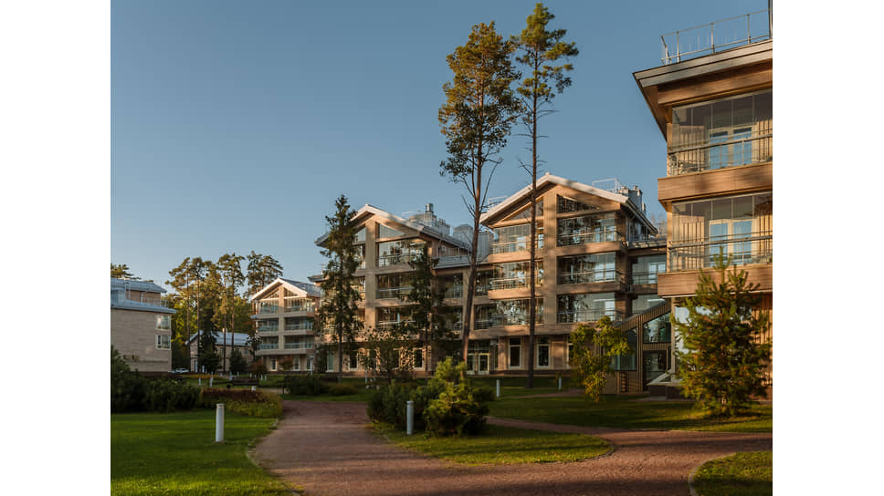 На территории курорта «Первая линия. Health Care Resort»