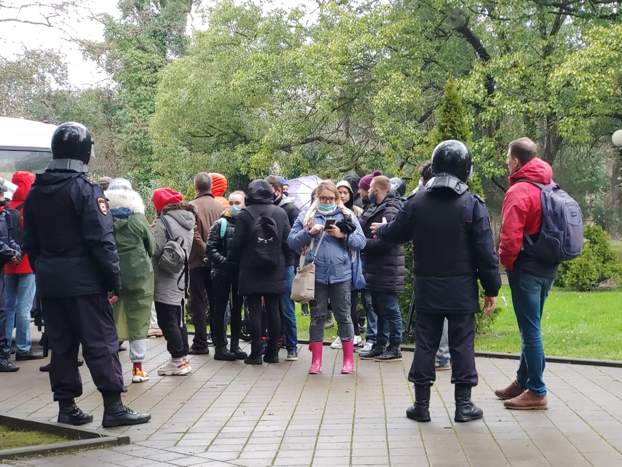 В Сочи массовая протестная акция была предотвращена силами полиции –  Коммерсантъ Краснодар