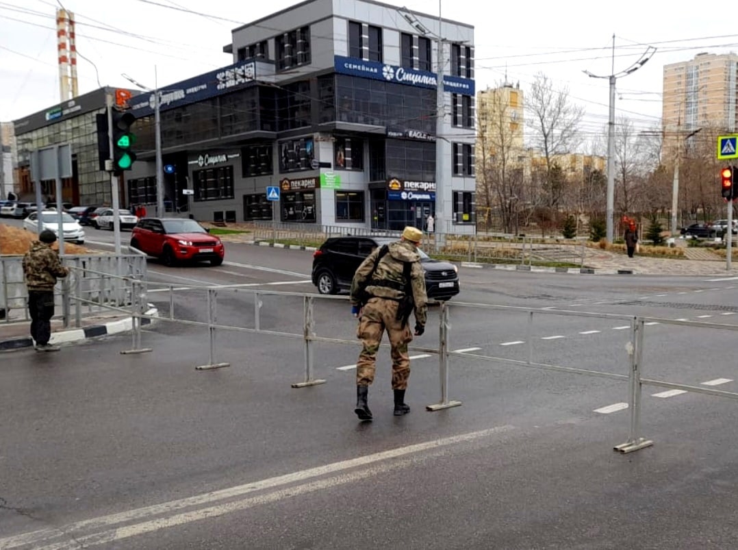 В Новороссийске ввели локальный режим ЧС из-за найденной у жилых домов  бомбы – Коммерсантъ Краснодар