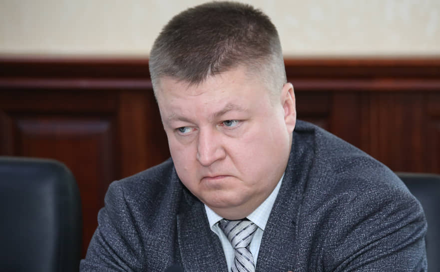 Глава минздрава Республики Алтай  Сергей Коваленко задержан за взятки