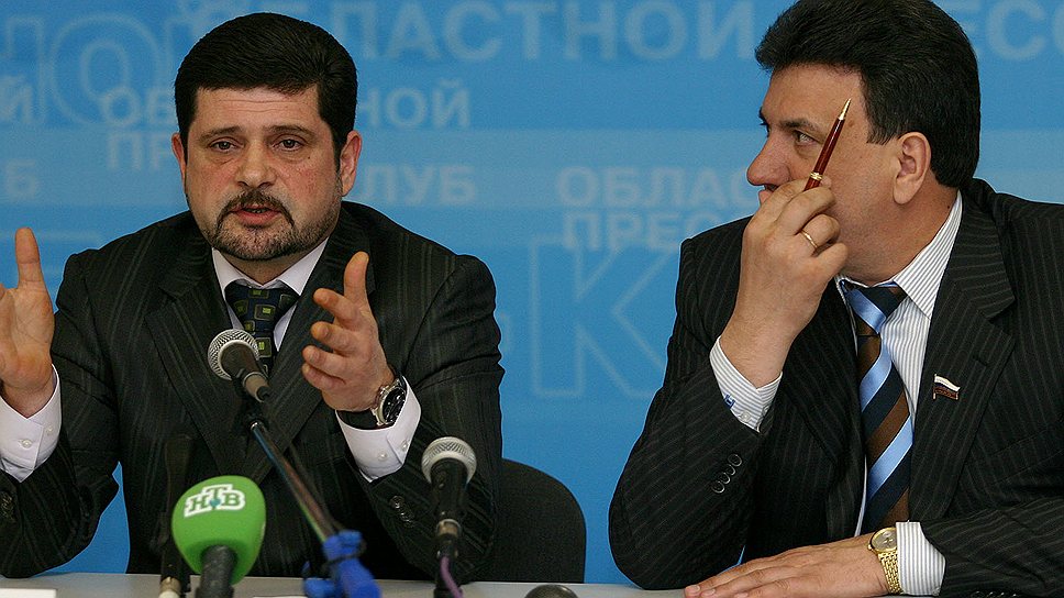 Председатель волгоградского правительства Олег Керсанов (слева) уверен в легитимности расходования бюджетных средств