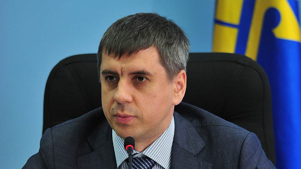 Тольяттинские депутаты обвиняют мэра Сергея Андреева и его подчиненных в провале по привлечению «рекламных» доходов в бюджет
