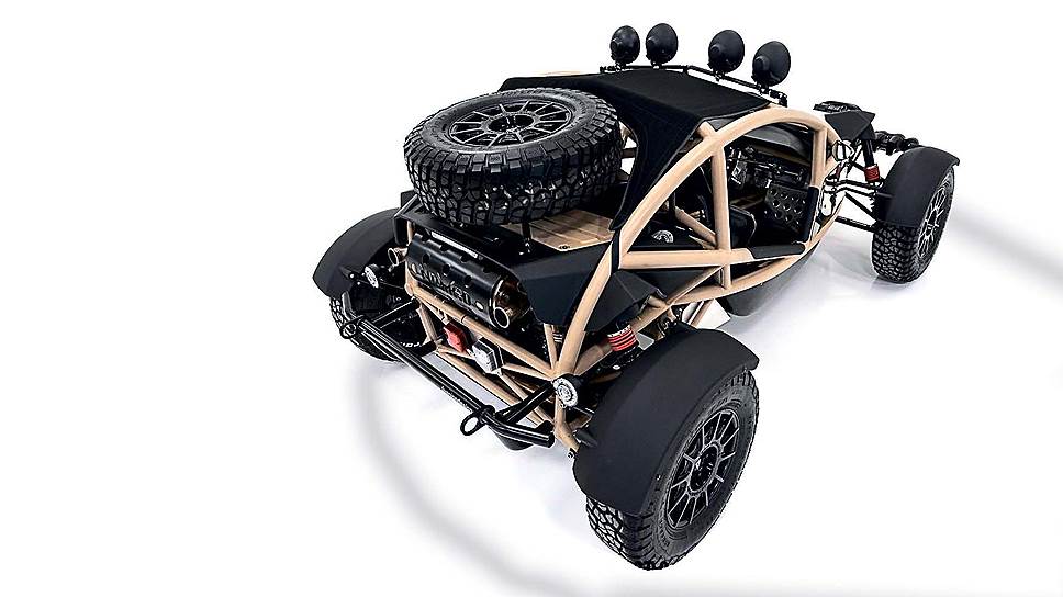 Что касается визуальной стороны, то тюнингованный Ariel Nomad Tactical Buggy получил особую пустынную раскраску, зубастые внедорожные шины, дополнительный осветительный прибор на крыше и стильное запасное колесо, расположенное непосредственно за кокпитом.