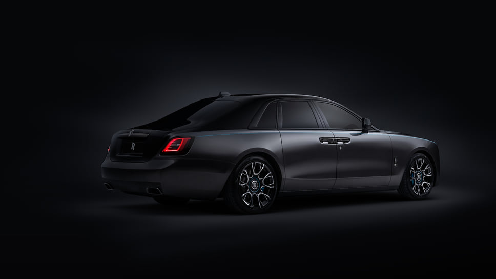 Rolls-Royce Black Badge Ghost