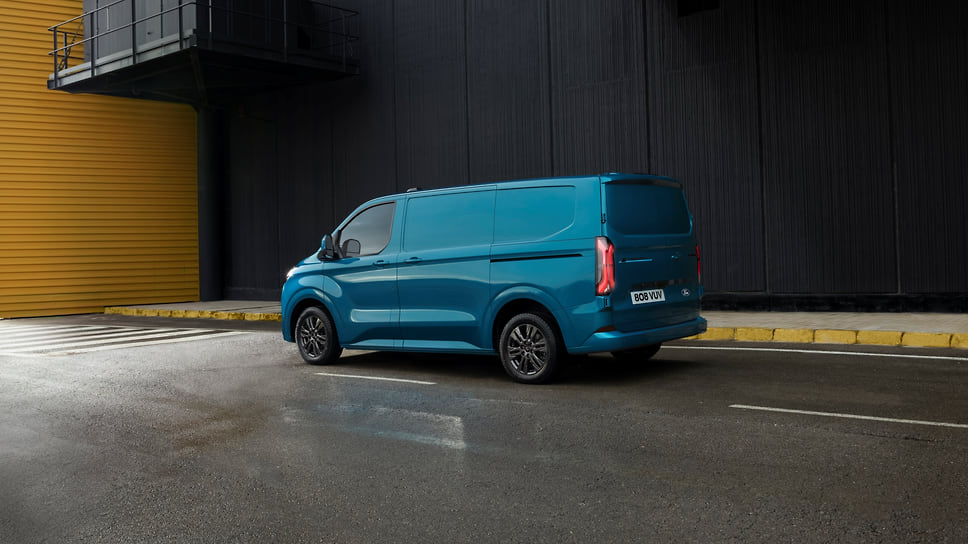 Ford E-Transit Custom