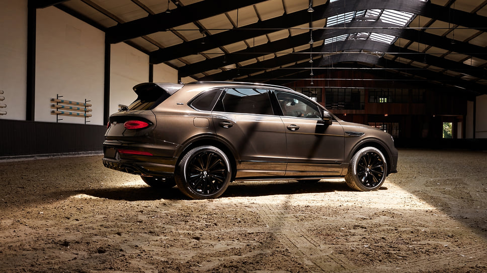 Bentley Bentayga V8 Belgian Equestrian Collection