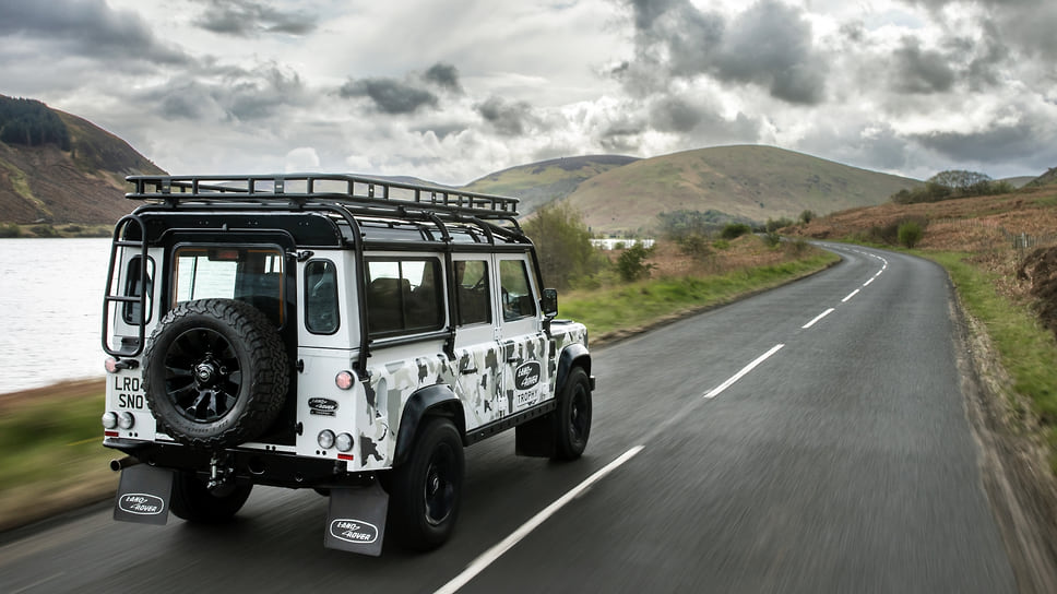 Land Rover Defender Works V8 Trophy II