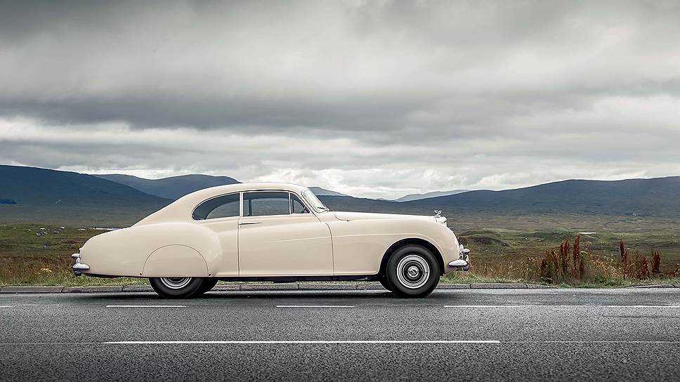 Тираж в 208 экземпляров превращает Bentley Continental R-Type в жемчужину любой автомобильной коллекции ценой от $1 млн