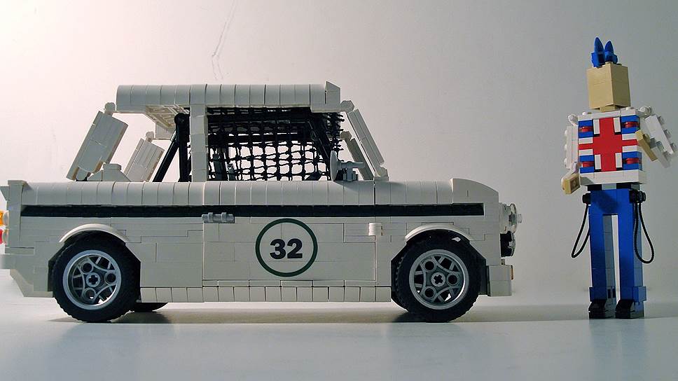 Модель Hillman Imp из Lego