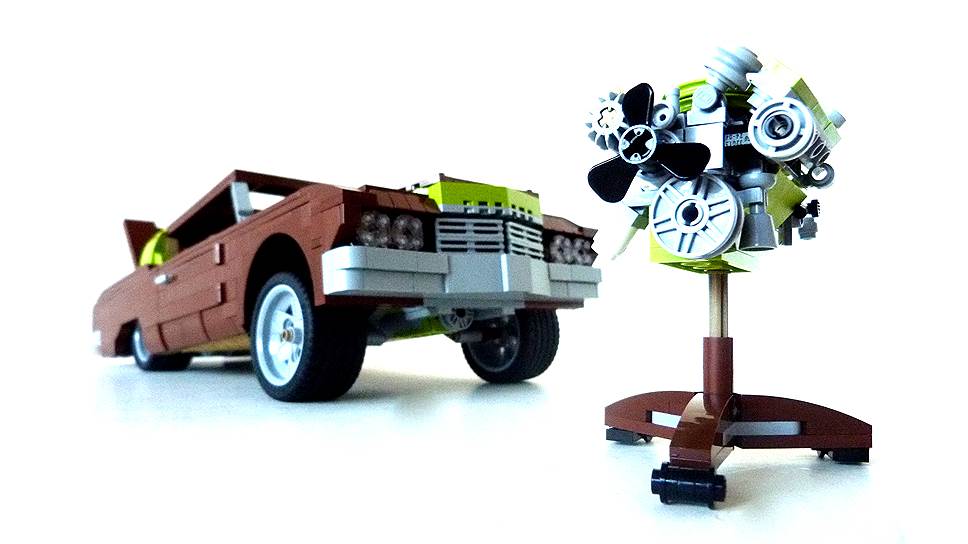 Модель 1972 Buick Riviera Showboat из Lego