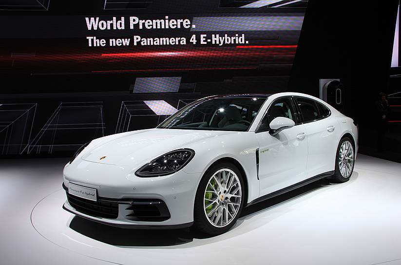 Porsche Panamera 4 E-Hybrid