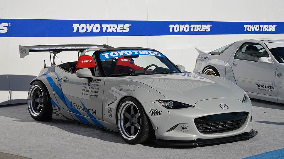 Культовый родстер Mazda MX-5 очень популярен у американских тюнеров