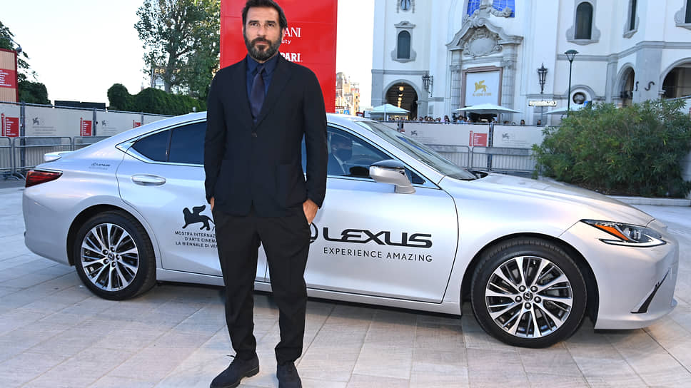 Итальянский актер и сценарист, амбассадор Lexus Эдоардо Лео