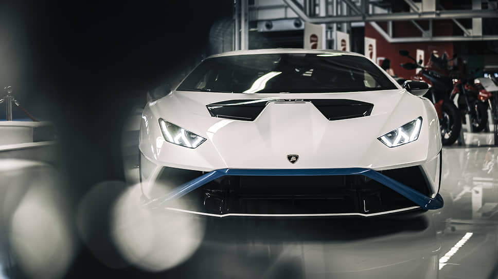 Компания Automobili Lamborghini принимает участие в Motor Valley Fest 2022, фестивале под открытым небом в Эмилии-Романье