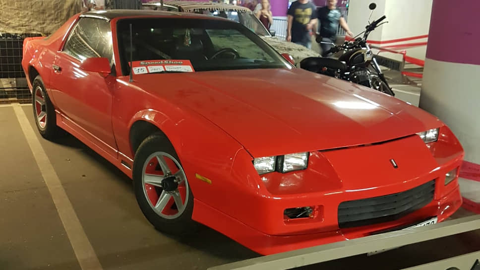 Chevrolet Camaro RS 1990 года