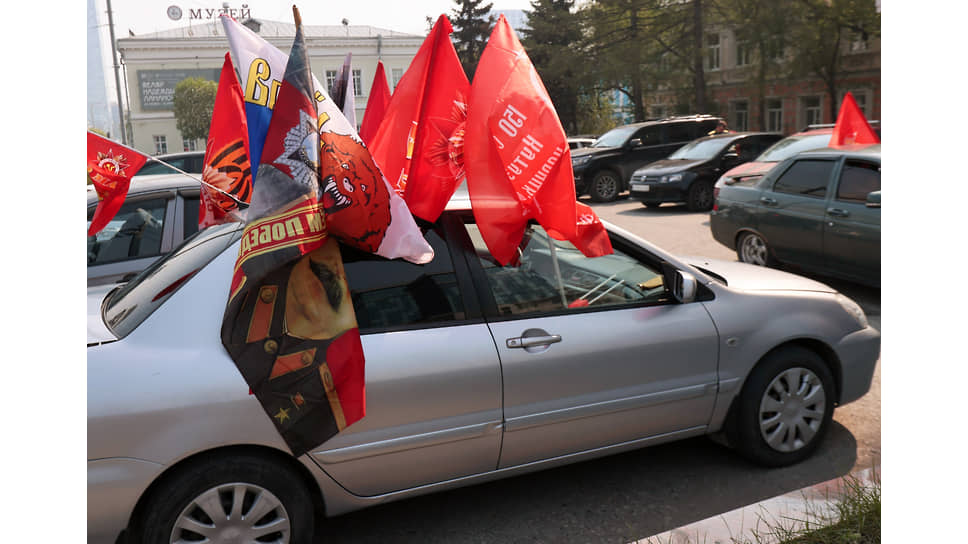 В Екатеринбурге, как и во всех городах России, прошли праздничные мероприятия, посвященные 78-ой годовщине Победы в Великой Отечественной войне