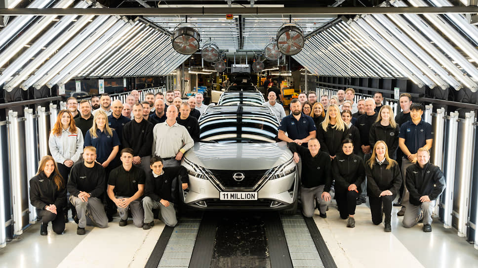 Завод Nissan в Сандерленде (Великобритания) выпустил свой 11-миллионный автомобиль. Этот завод работает 37 лет. Юбилейной моделью стал Nissan Qashqai e-POWER серебристого цвета