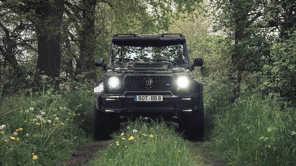 Компания Brabus представила эксклюзивный внедорожник 800 4x4&amp;#178; Superblack мощностью 800 л.с. И крутящим моментом 1000 Нм