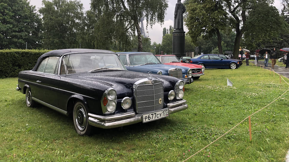 Гламурный кабриолет Mercedes-Benz 250 SE W111 родом из 1960-х