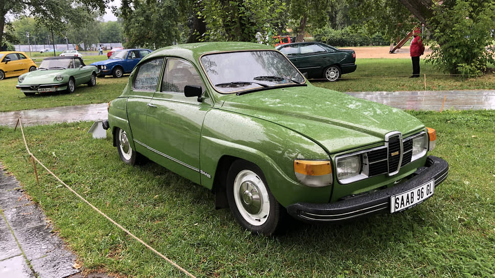 Именно Saab 96 GL принес марке мировую известность, не в последнюю очередь благодаря необычному кузову и инновациям в области пассивной безопасности