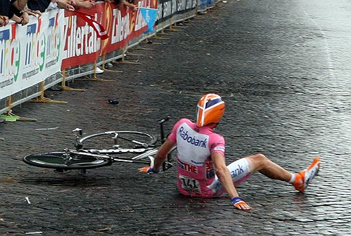 31.05.2009 В Риме завершилась юбилейная многодневная велогонка Giro d`Italia. Победителем стал россиянин Денис Меньшов из голландской команды Rabobank