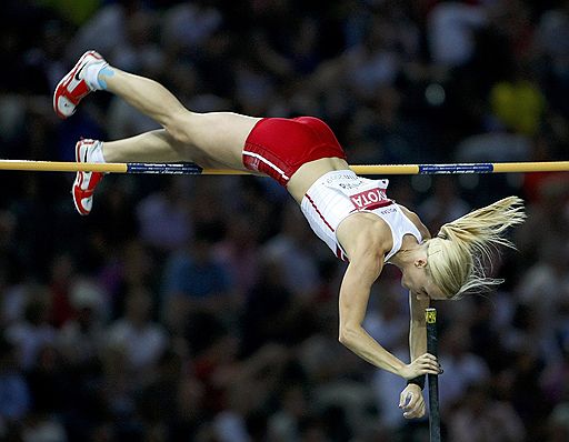 Чемпионкой мира с результатом 4,75 стала Анна Роговска из Польши