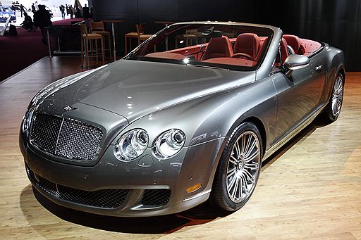 11.01.2009 Североамериканская международная автомобильная выставка в Детройте. Bentley Continental GTC Speed 