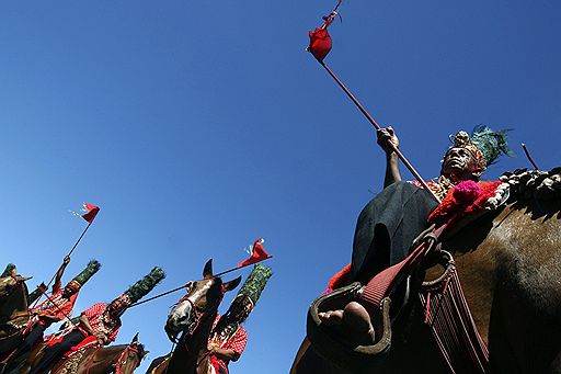 15.11.2009 Cостоялся ежегодный национальный фольклорный фестиваль в Сан Мартин, который символизирует борьбу против испанского колониализма