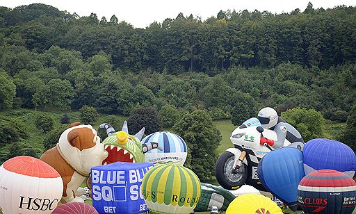 12.08.2010 В Бристоле стартовал ежегодный фестиваль воздушных шаров. Кроме традиционных полетов проводятся огненные и акробатические шоу, концерты и конкурсы