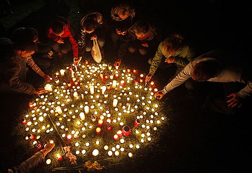 30.08.2010 На окраине столицы Словакии, городе Братиславе, неизвестный открыл огонь по людям. В результате погибли 8 человек, около 10 ранены. Преступник покончил жизнь самоубийством