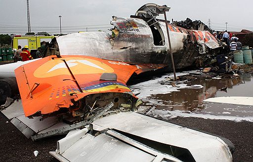 13.09.2010 На северо-востоке Венесуэлы в 10 км от аэропорта разбился самолет ATR-42, выполнявший внутренний рейс. На борту находился 51 человек, 15 из них погибли