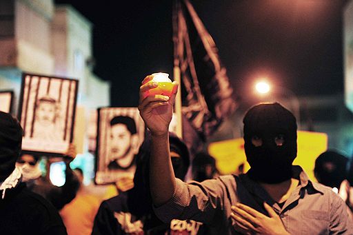 14.04.2011 В городе Катиф Саудовской Аравии прошли массовые акции протеста шиитов. Люди требовали освобождения узников, попавших в тюрьмы без суда, а также вывода войск из соседнего Бахрейна. Отметим, что в Саудовской Аравии полиция может применять любые меры для разгона демонстрантов