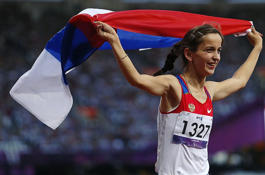 Елена Иванова завоевала золотую медаль на Паралимпиаде в Лондоне в беге на 200 метров. 