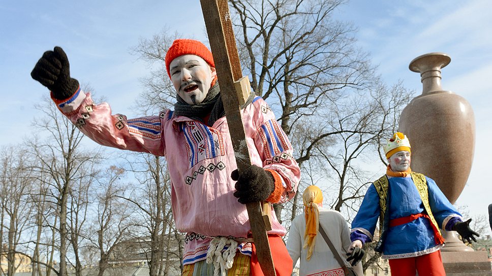 Празднование Масленицы в Санкт-Петербурге