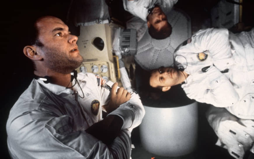 В фильме «Аполлон-13», вышедшем в 1995 году, в эпизодической роли снялся сам командир корабля Джеймс Ловелл. В финале картины он, в образе одного из офицеров на палубе корабля «Иводзима», жмет руку Тому Хэнксу, играющему его самого. Фильм собрал в прокате более $350 млн при бюджете в $62 млн