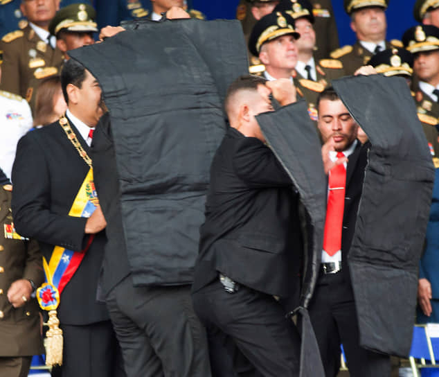 5 августа 2018 года на Мадуро было совершено еще одно неудачное покушение при помощи беспилотника с взрывчаткой. Ответственность за покушение взяла на себя антиправительственная группировка «Фланелевые солдаты». Сам президент заявил, что за атакой может стоять Колумбия 