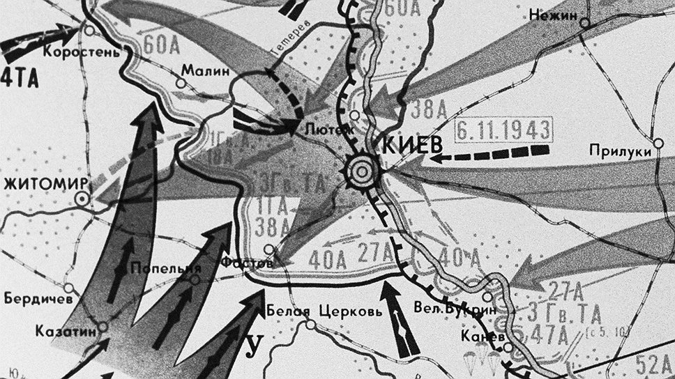 Карта наступления советских войск. В истории сражение разделяют на три части: Курскую оборонительную операцию, Орловскую и Белгородско-Харьковскую. Немецкая сторона называла свое наступление операцией «Цитадель»