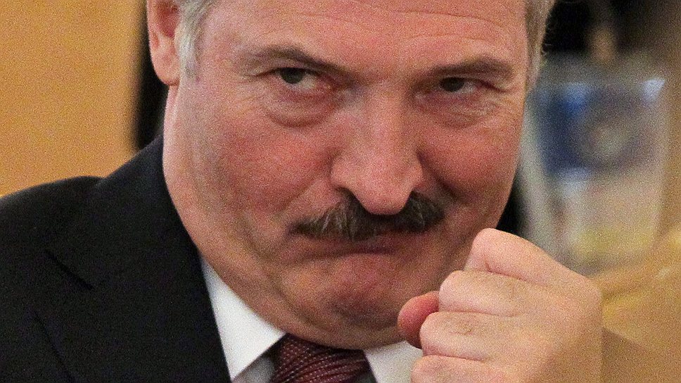 13 сентября. Александр Лукашенко получил «Шнобеля мира» 
