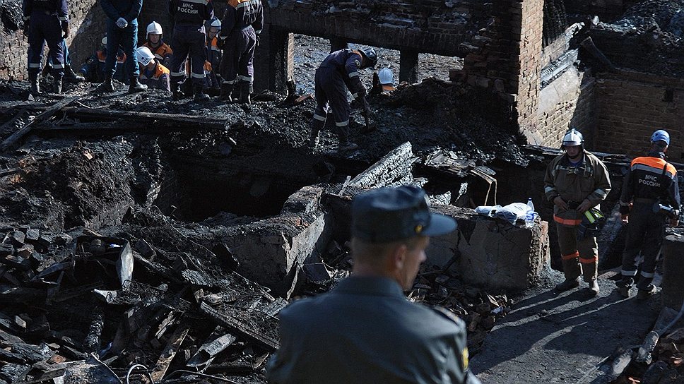 13 сентября. При пожаре в психоневрологическом диспансере под Новгородом погибли 37 человек 
