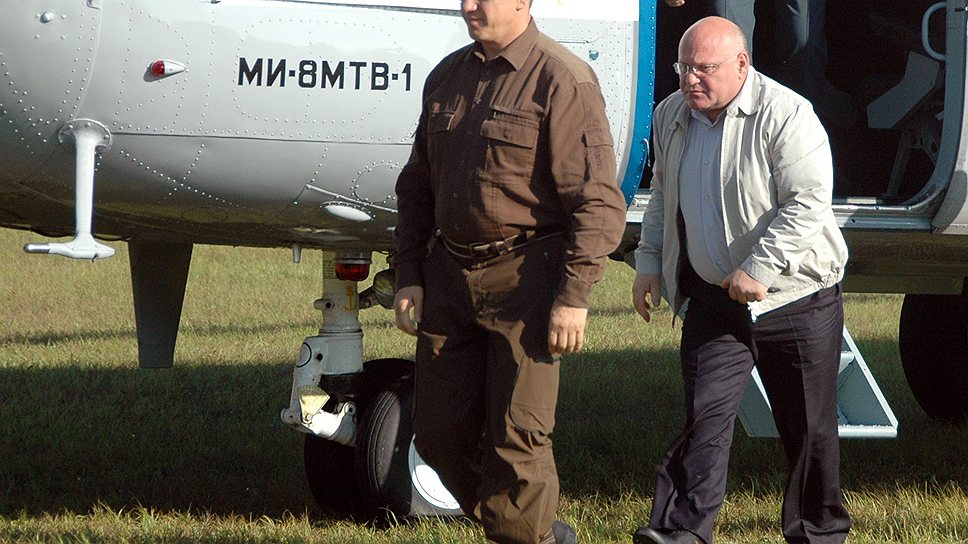 Слева направо: полномочный представитель президента России в Дальневосточном федеральном округе Юрий Трутнев, губернатор Еврейской автономной области Александр Винников